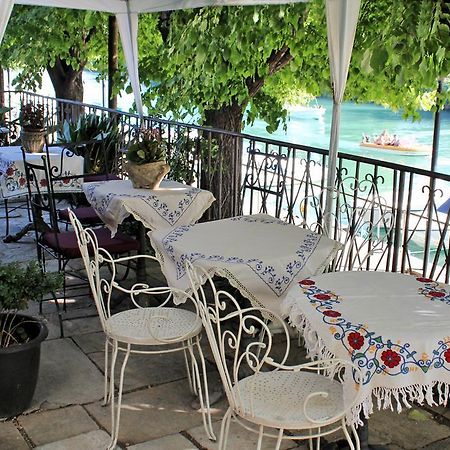 مونفالكوني Villa Fiorita الغرفة الصورة