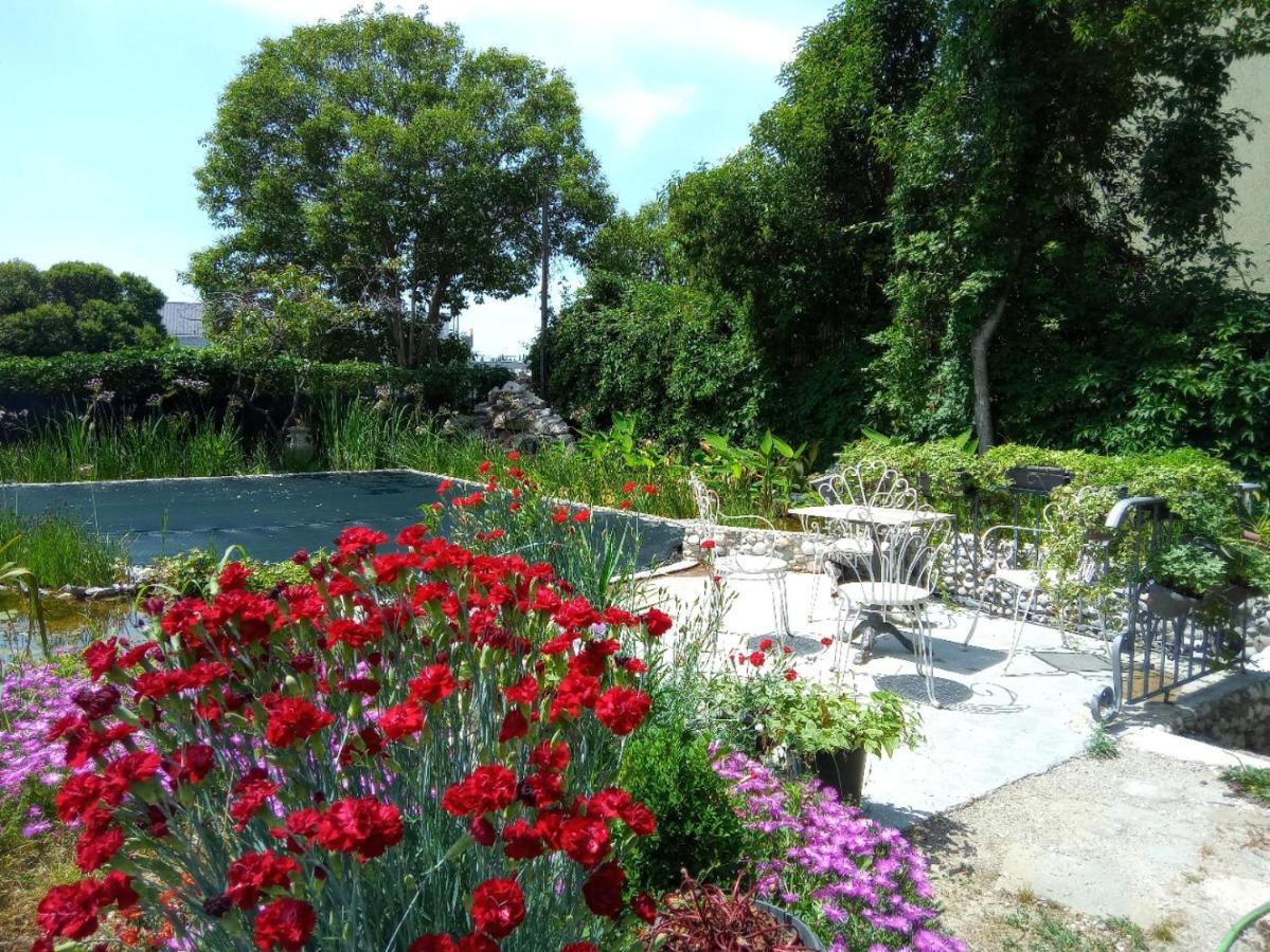مونفالكوني Villa Fiorita المظهر الخارجي الصورة
